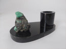 Porta-canetas em Esmeralda bruta com base de Biotita natural.